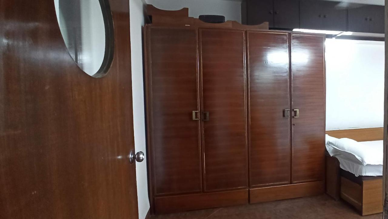 Cozy Private Ac Studio By The Sea Bandstand Bandra W Mumbai Nr Taj Lands End Apartment ภายนอก รูปภาพ